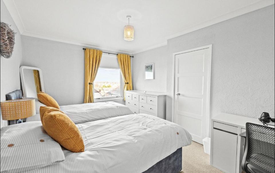 Balmoral Residence 30 Mins From Edinburgh And Glasgow Falkirk Exterior photo