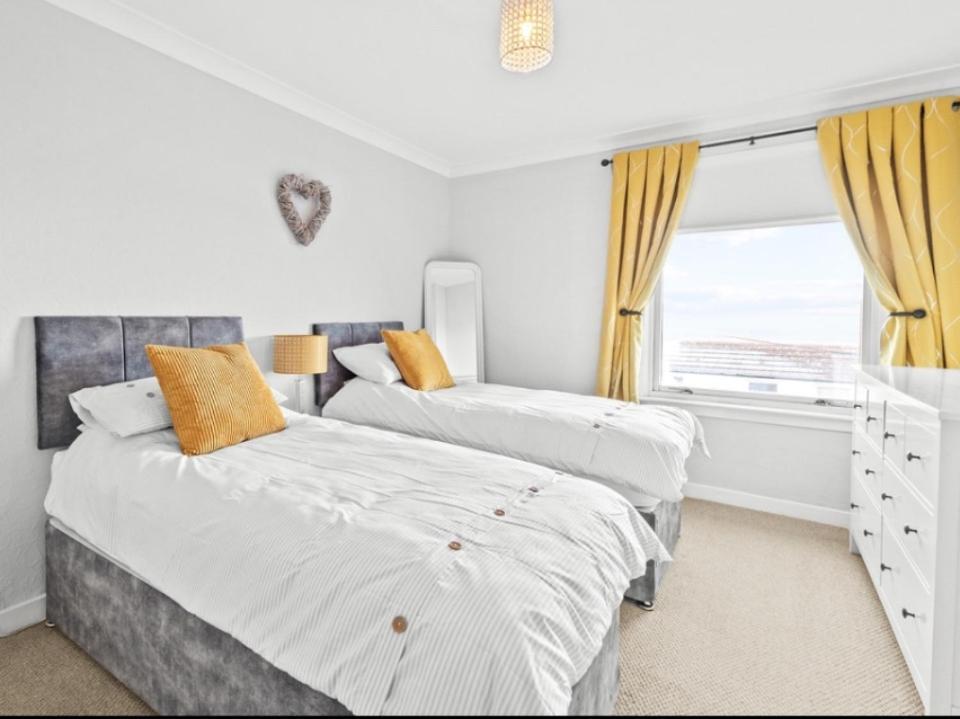 Balmoral Residence 30 Mins From Edinburgh And Glasgow Falkirk Exterior photo